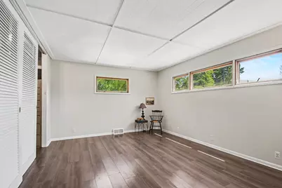 1549 Broadway, Benton Harbor, MI 49022 - Photo 13