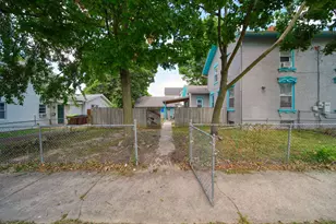 414 Division St, Adrian, MI 49221 - Photo 39