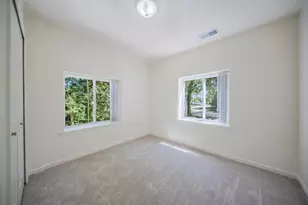 2472 Hawks Rd, Ann Arbor, MI 48108 - Photo 25