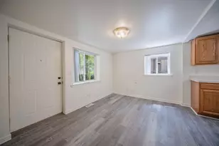 2472 Hawks Rd, Ann Arbor, MI 48108 - Photo 5