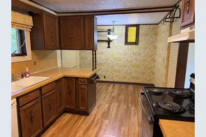 105 W Johannah Street, Whitehall, MI 49461 - Photo 9
