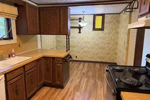 105 W Johannah St, Whitehall, MI 49461 - Photo 9