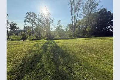 2728 Carric Court #11, Jackson, MI 49201 - Photo 5