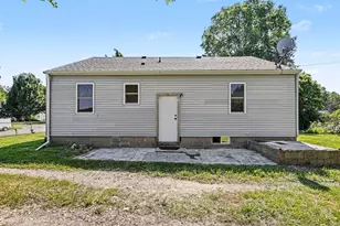 10906 Pucker St, Niles, MI 49120 - Photo 13