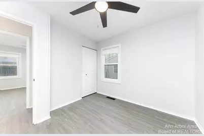 1036 N Maple Road, Ann Arbor, MI 48103 - Photo 17