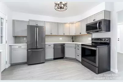 1036 N Maple Road, Ann Arbor, MI 48103 - Photo 11