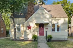 1236 Benjamin Ave SE, Grand Rapids, MI 49506 - Photo 1