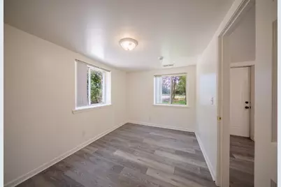 2472 Hawks Road, Ann Arbor, MI 48108 - Photo 15