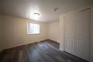 2472 Hawks Rd, Ann Arbor, MI 48108 - Photo 11