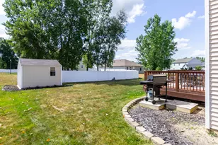635 Rockway Dr, Linden, MI 48451 - Photo 47