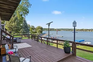 70219 Hilltop Dr, Union, MI 49130 - Photo 3