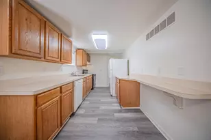 2472 Hawks Ave, Ann Arbor, MI 48108 - Photo 7