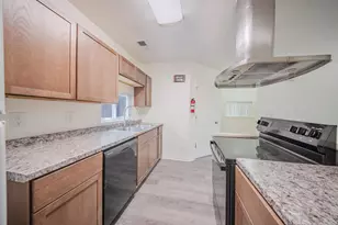 2472 Hawks Ave, Ann Arbor, MI 48108 - Photo 11