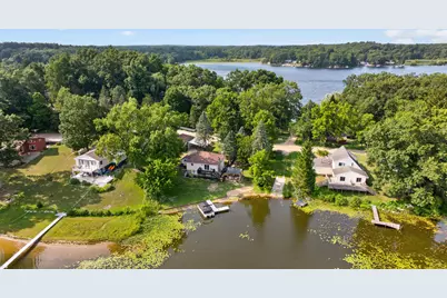 12459 Crystal Lake Drive S, Cement City, MI 49233 - Photo 11
