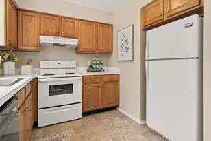 2126 Winewood Ave, Ann Arbor, MI 48103 - Photo 11