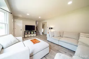 1038 Ferris St NW, Grand Rapids, MI 49544 - Photo 11