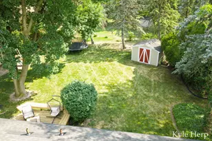 1038 Ferris St NW, Grand Rapids, MI 49544 - Photo 37