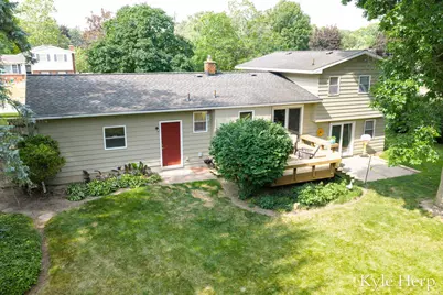 1038 Ferris Street NW, Grand Rapids, MI 49544 - Photo 41