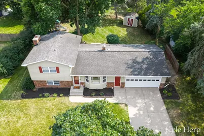 1038 Ferris Street NW, Grand Rapids, MI 49544 - Photo 1