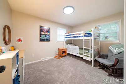 1038 Ferris Street NW, Grand Rapids, MI 49544 - Photo 31