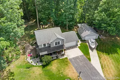 3160 Cottage Court, Cedar Springs, MI 49319 - Photo 3