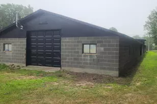 363 E 32nd St, Holland, MI 49423 - Photo 1