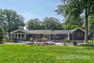 1371 Edgewood Dr, Holland, MI 49424 - Photo 51