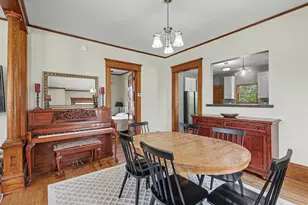 279 Wall St, Zeeland, MI 49464 - Photo 5