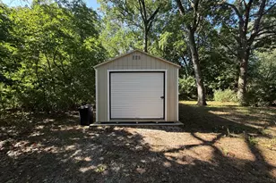 1475 E Summit Ave, Muskegon, MI 49444 - Photo 9