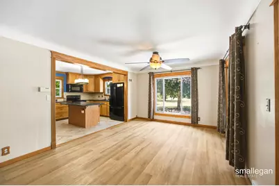 4005 Hendershot Avenue NW, Grand Rapids, MI 49544 - Photo 3