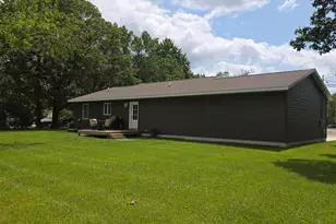 2288 Evanston Ave, Muskegon, MI 49442 - Photo 5