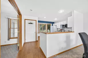 1533 Castlemaine Dr, Zeeland, MI 49464 - Photo 9