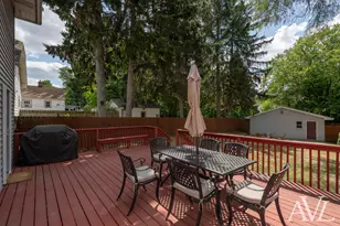 1014 Crescent St NE, Grand Rapids, MI 49503 - Photo 27