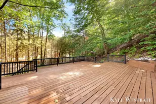 6093 Ridgeview Dr, Norton Shores, MI 49441 - Photo 45