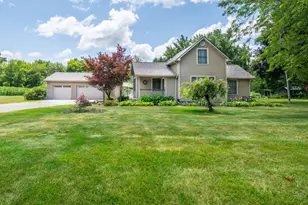 1314 Miners Rd, Saint Joseph, MI 49085 - Photo 3