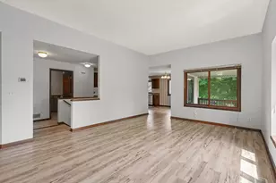 217 Parkside Dr, Zeeland, MI 49464 - Photo 7