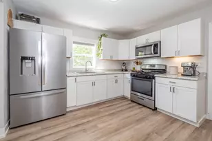 3316 Lowden St, Kalamazoo, MI 49008 - Photo 9