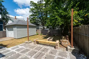 1517 Sherman St SE, Grand Rapids, MI 49506 - Photo 31