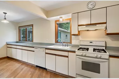 4069 Richmond Street NW, Grand Rapids, MI 49534 - Photo 9