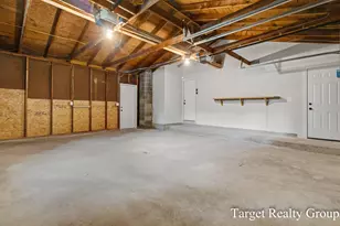 11648 Woodgate Dr NW, Grand Rapids, MI 49534 - Photo 37