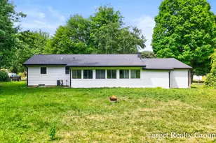 11648 Woodgate Dr NW, Grand Rapids, MI 49534 - Photo 45