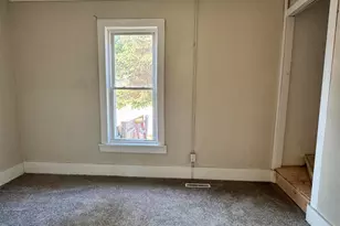 211 Mardell Pl SW, Grand Rapids, MI 49504 - Photo 9