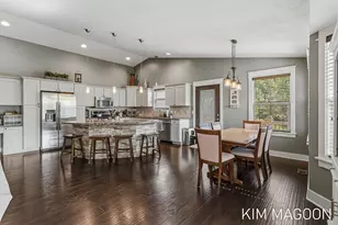 12569 Canterbury Ct, Grand Haven, MI 49417 - Photo 7