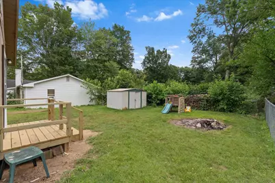 70324 Fairfield Drive, Edwardsburg, MI 49112 - Photo 13