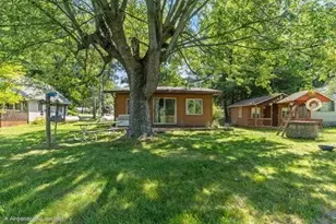 22713 Pogy Lake Dr, Evart, MI 49631 - Photo 3