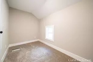 131 Washington St, Sunfield, MI 48890 - Photo 33