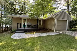 1880 Hemlock Crest Dr, Quincy, MI 49082 - Photo 1