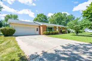 5432 S Roosevelt Rd, Stevensville, MI 49127 - Photo 1