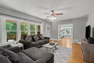 1217 Pinehurst Blvd, Kalamazoo, MI 49006 - Photo 9