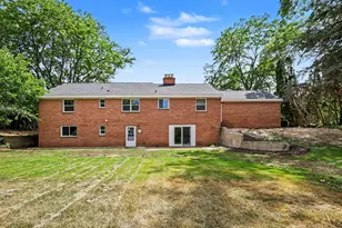 4043 Clearview St NE, Grand Rapids, MI 49546 - Photo 27